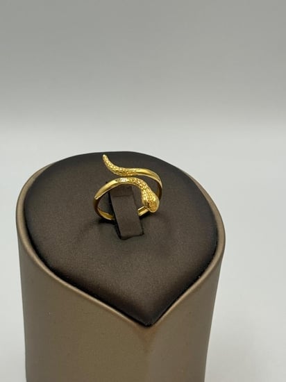 Ring 18K - خاتم عيار 18