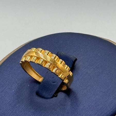 خاتم تصميم عالمي ذهب عيار 21