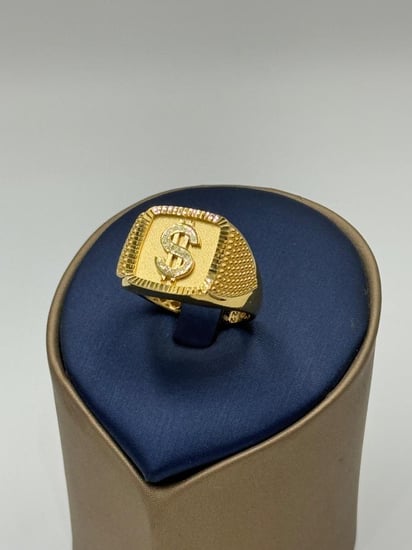 خاتم ذهب عيار 18