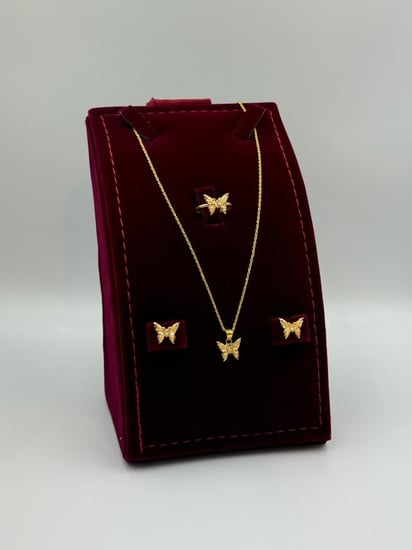 SET  18K - نص طقم عيار 18