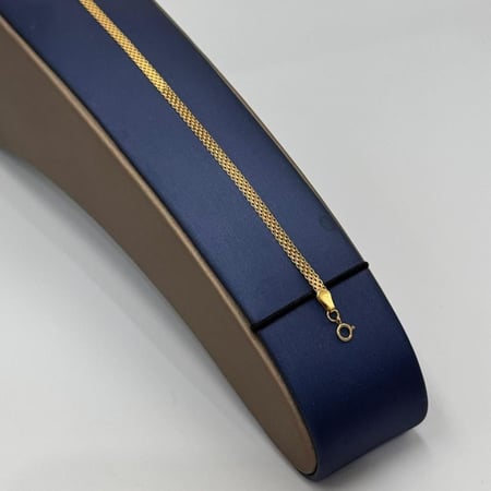 اسوارة ذهب عيار 18