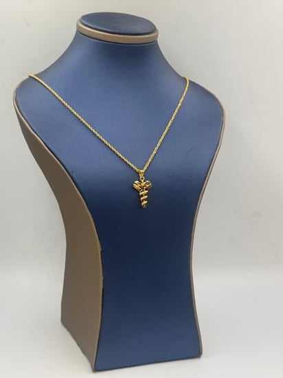 Necklaces 18K - سلسال وتعليقة عيار 18