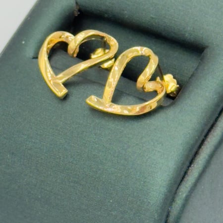 حلق قلب ذهب عيار 18