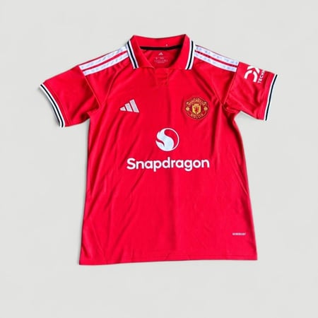 قميص مانشستر يونايتد الأساسي 2027