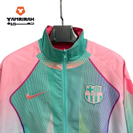 جاكت برشلونة 2026 قلبين