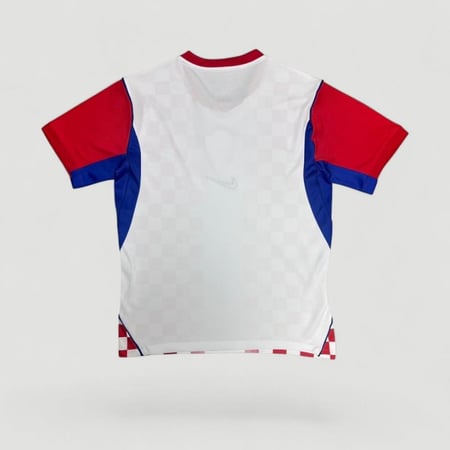 تيشيرت منتخب كرواتيا 2026 الأساسي