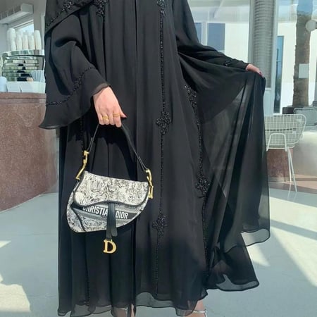 عبايات شك