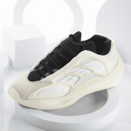 حذاء كاجوال 700