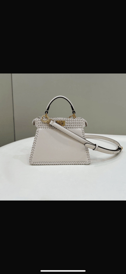 حقيبة فندي مقاس 20 cm