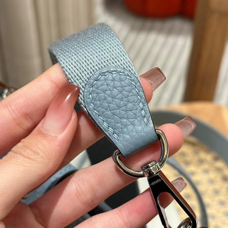 شنطة ايرميز إيفلين ميني