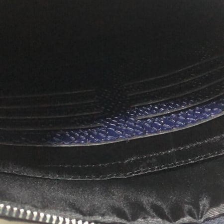 حقيبه باوتش