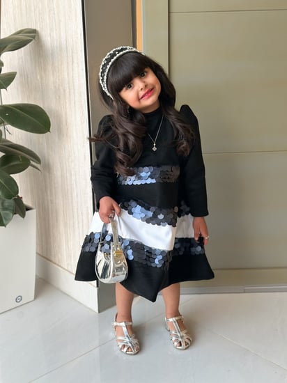 فستان اصالة الكلاسيكي