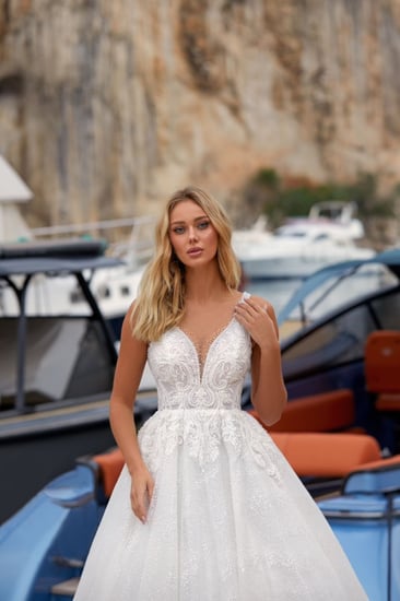 فستان زفاف أوربي من قماش الدانتيل مودا بيلا