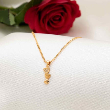 طقم اطفال شكل القلب