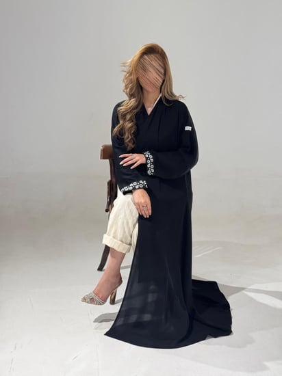 إنترنت مع أكمام أسواره ابيض