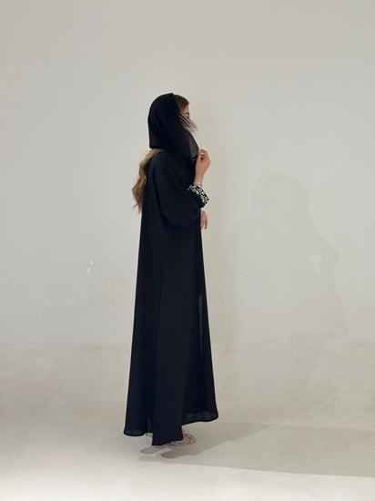 إنترنت مع أكمام أسواره ابيض