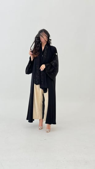 بلاك بيري مع أكمام كتان