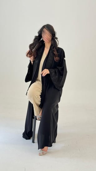 بلاك بيري مع أكمام كتان