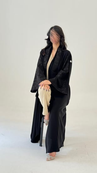 بلاك بيري مع أكمام كتان