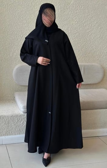 عباية نص كلوش