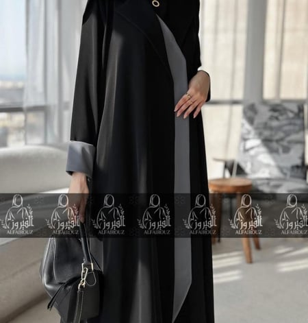 عباية بأزرار