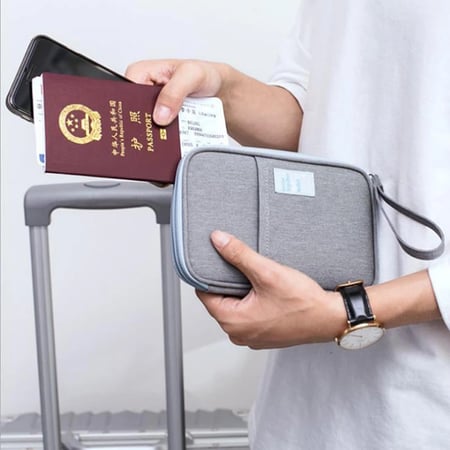 محفظة جواز حجم صغير