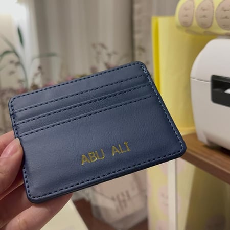 محفظة بطاقات