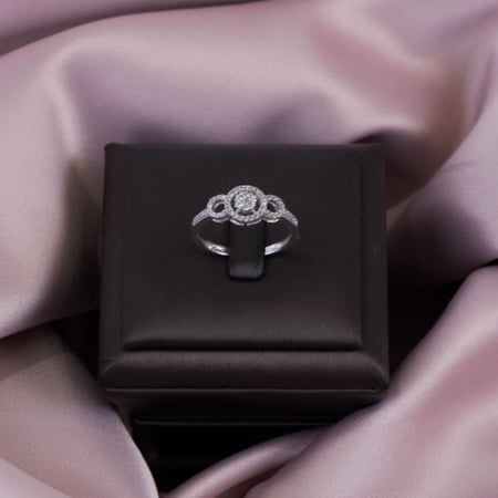 خاتم عيار 18