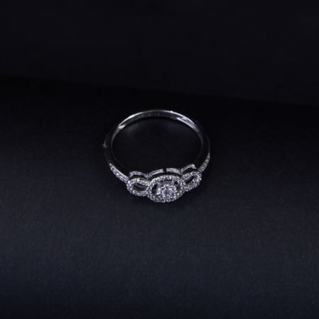 خاتم عيار 18