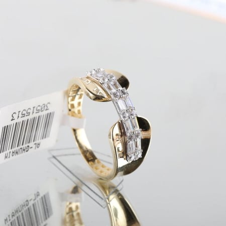 خاتم عيار 18