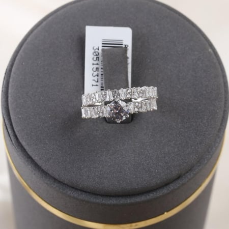 توينز عيار 18