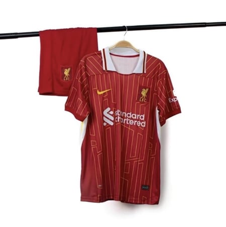 طقم  ليفربول الاساسي ولادي 2025/2024