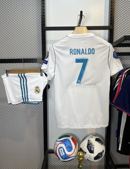 ريال مدريد كلاسيك 2017 نسخة رونالدو