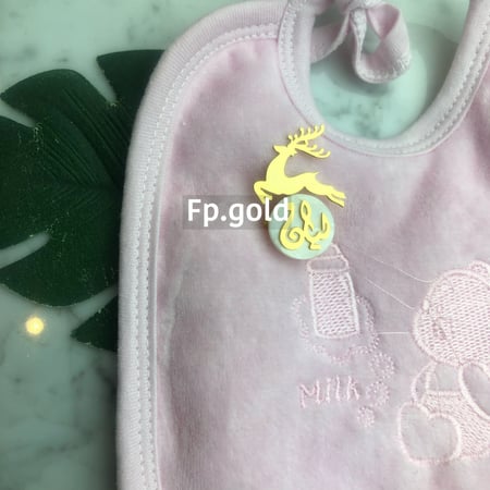 بروش صدف الغزال مطلي ذهب المقاس الصغير