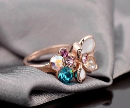 خاتم نسائي مطلي بالذهب مقاس 7.25 أمريكي