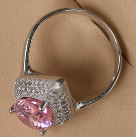 خاتم نسائي مطلي بالفضة ومزين بالزركون الكوبي مقاس 8 أمريكي