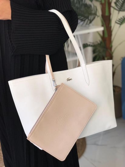 شنطه لاكوست دبل فيس معا ملحقاتها