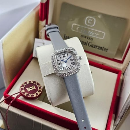 ساعة كارتير نسائي موديل كوسان دو كارتيية