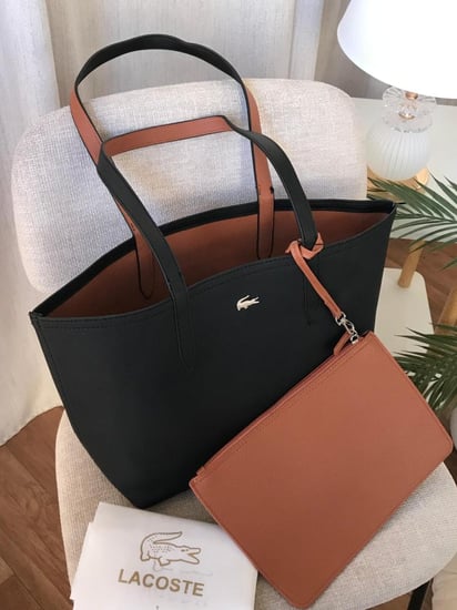 شنطه لاكوست معا ملحقاتها