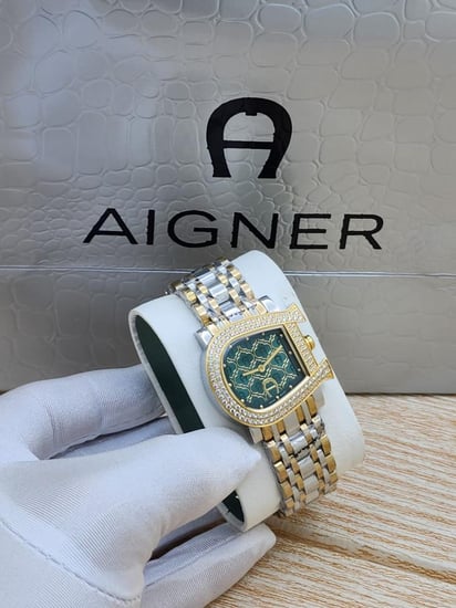 ساعه اقنر نسائي بطاريه