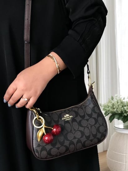 شنطه كوتش ماستر معا الكرز شامل الملحقات