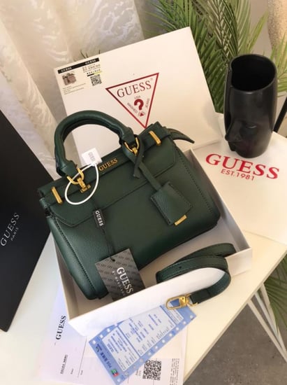 شنطه جيص كواليتي معا ملحقاتها