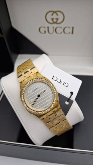 ساعه قوتشي Gucci نسائي