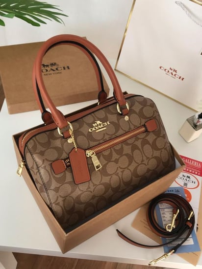 كوتش هاي كواليتي معا ملحقاتها