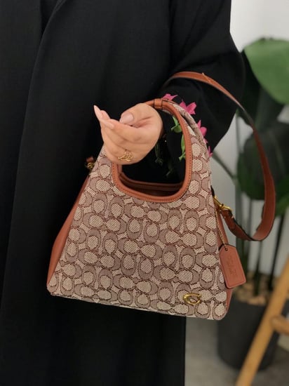 شنطه كوتش ماستر الاكثر طلبآ معا ملحقاتها