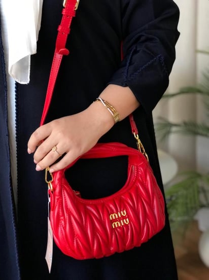 شنطه ميو ميو هاي كواليتي معا ملحقاتها