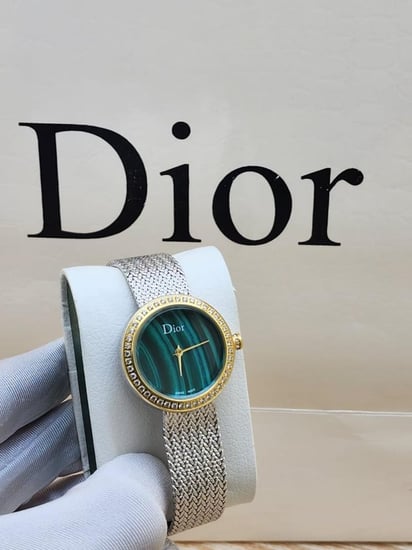 ساعه ديور نسائيه بطاريه