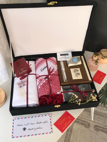 طقم رجالي من كارتير الفخامة