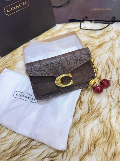 شنطه كوتش درجه اولى هاي كواليتي معا ملحقاتها