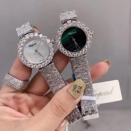 ساعه شوبارد نسائيه زركون